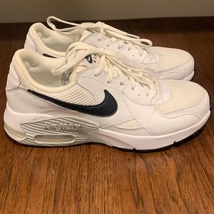 Nike Women’s Air Max Size 10